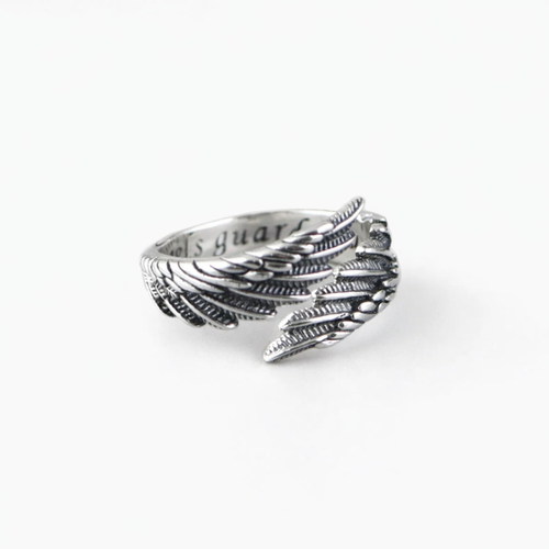 Adjustable Feather Wings Ring - Stylish Unisex Jewelry